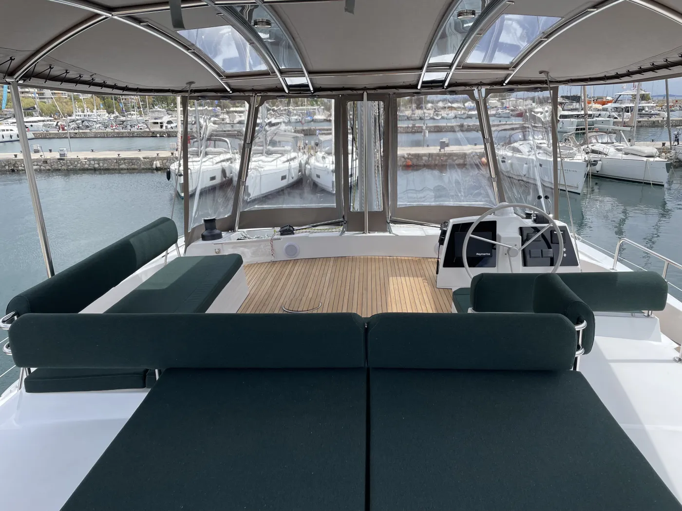Romar III - Catamaran in Alimos