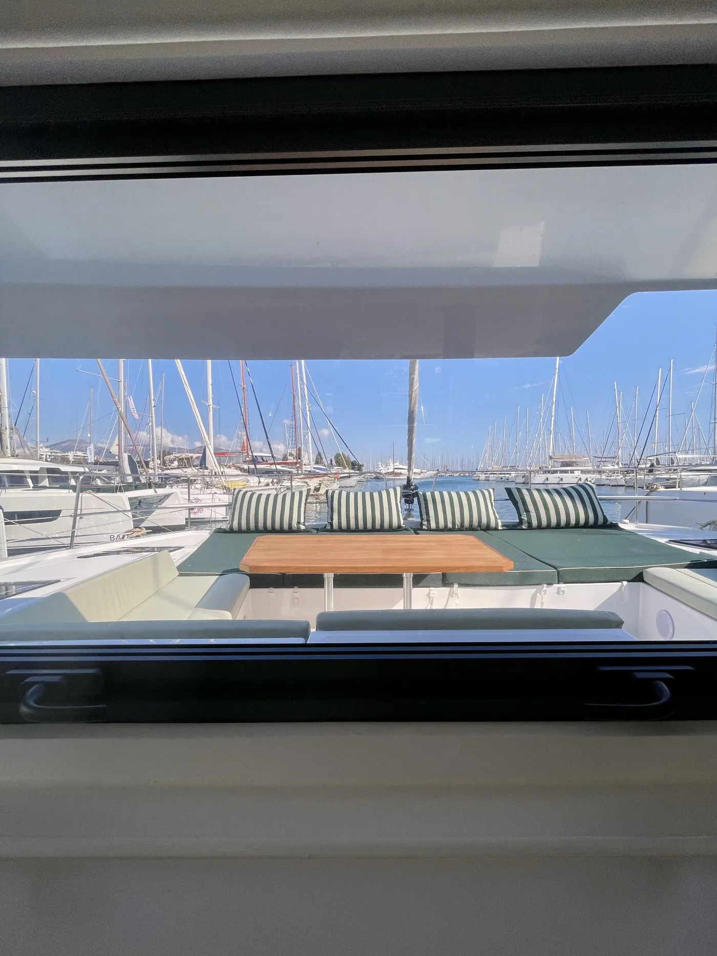 Romar VI - Catamaran in Alimos