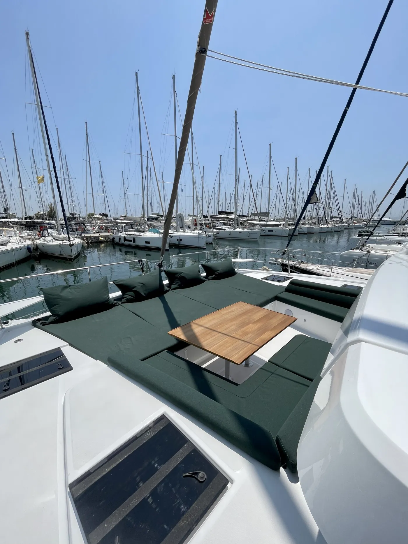 Romar II - Catamaran in Alimos