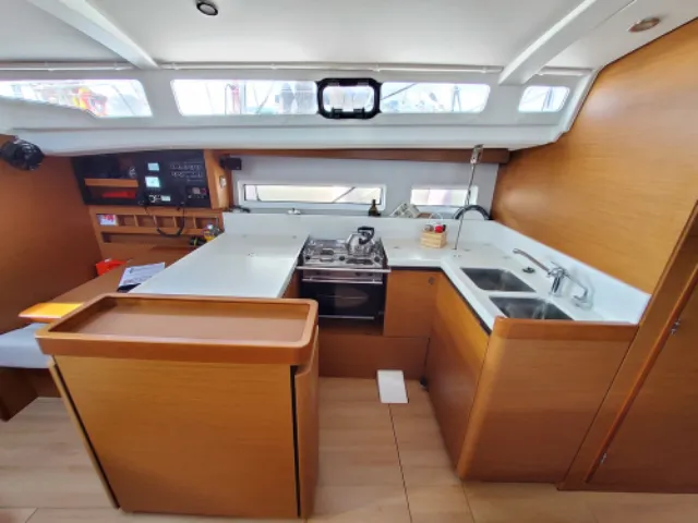 AF-SO440R - Sailboat in Rodos