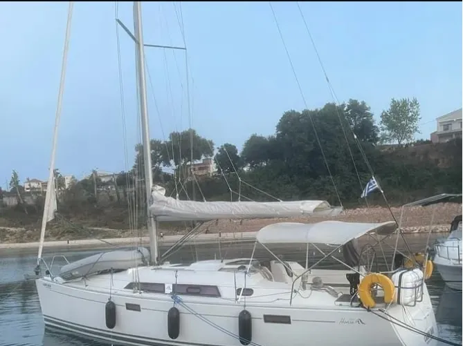 AF-H350 - Sailboat in Lefkada