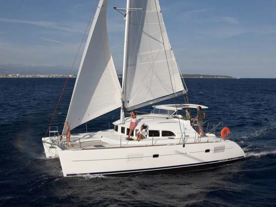 AF-LAG380PAL - Catamaran in Palairos