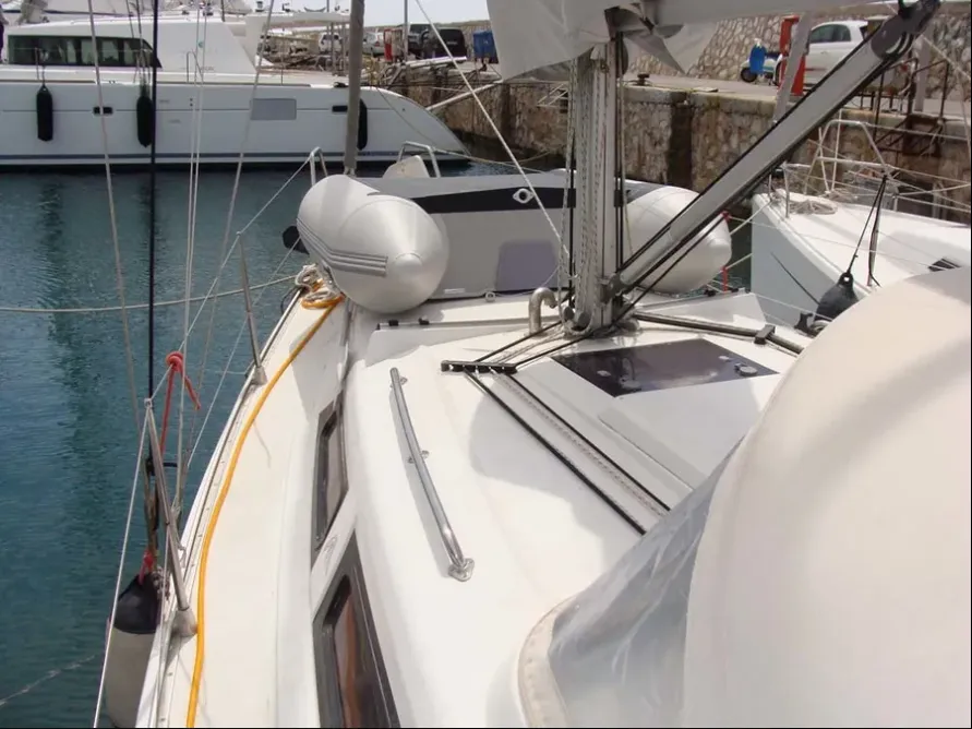 AF-H325 - Sailboat in Alimos