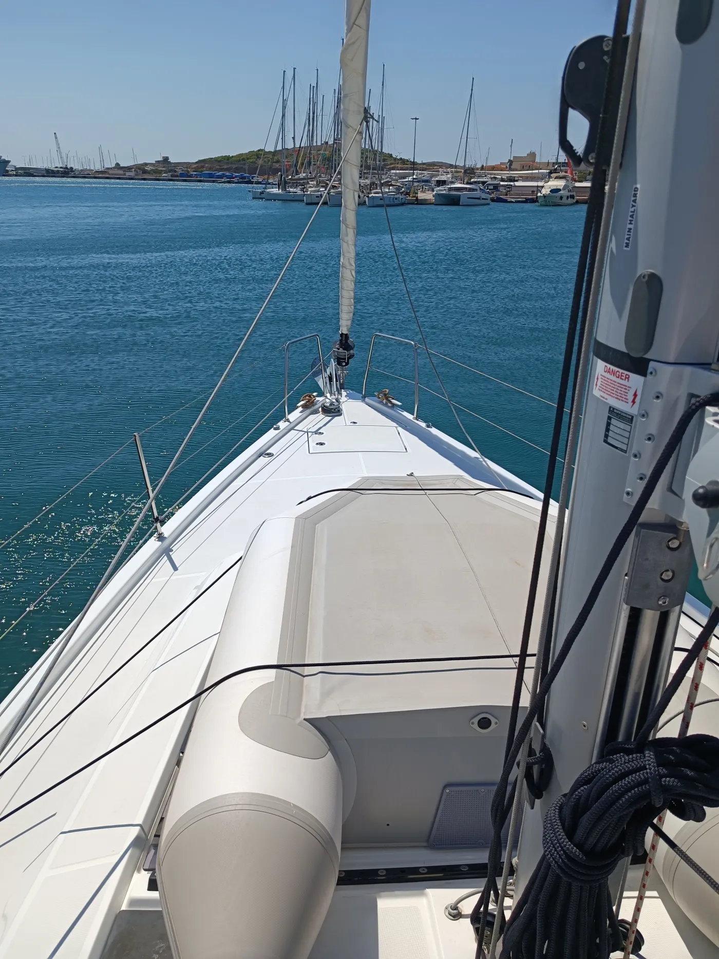Bella - Sailboat in Lavrio