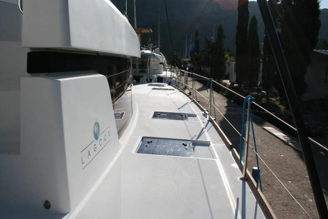 Matarma - Catamaran in Anatoliki Attiki