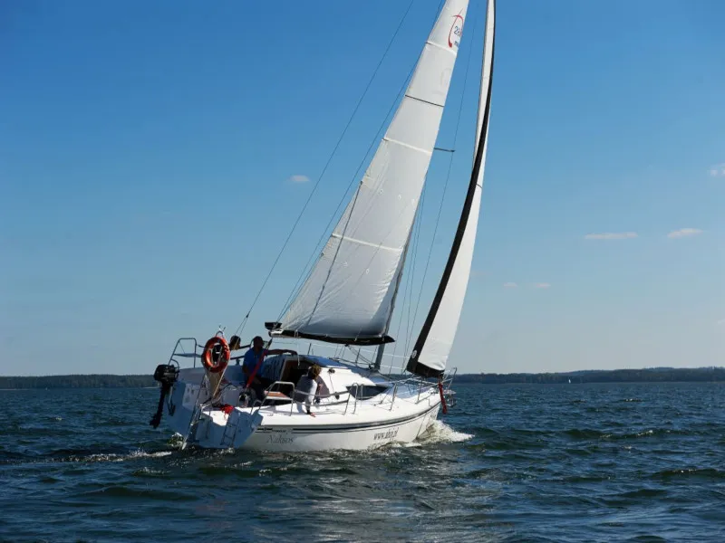 AURORA - Sailboat in Wilkasy