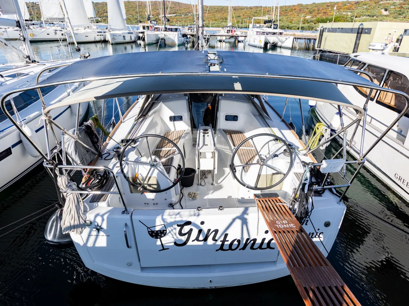Gin Tonic - Sailboat in Punat