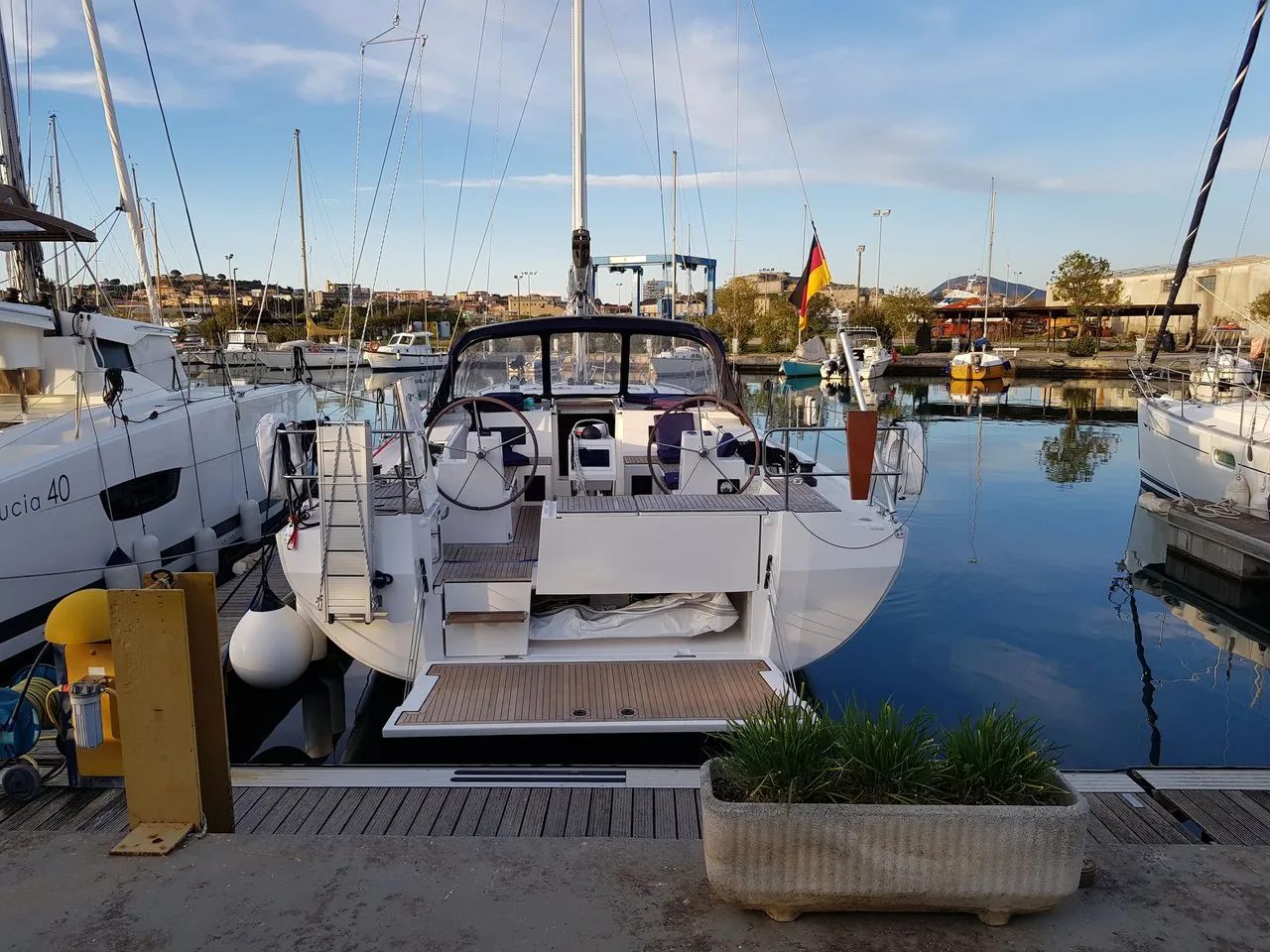 LUSH LIFE - Sailboat in Punat