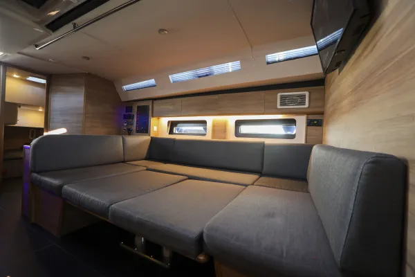 interior image 2