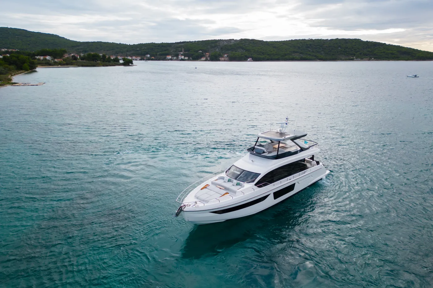 DONNA - Motor Yacht in Šibenik