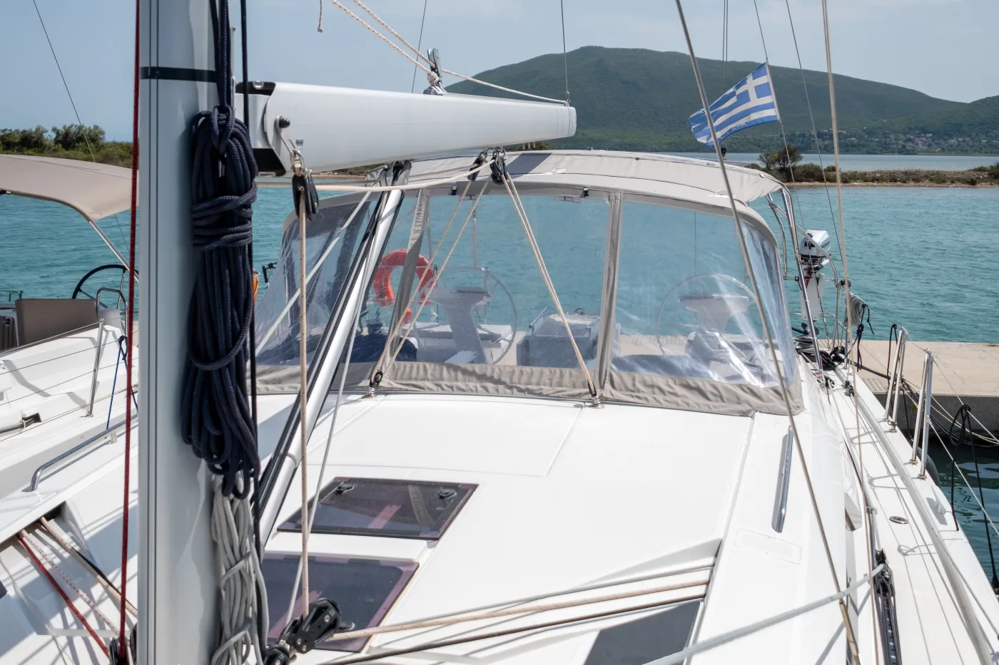 July - Yelkenli içinde Lefkada