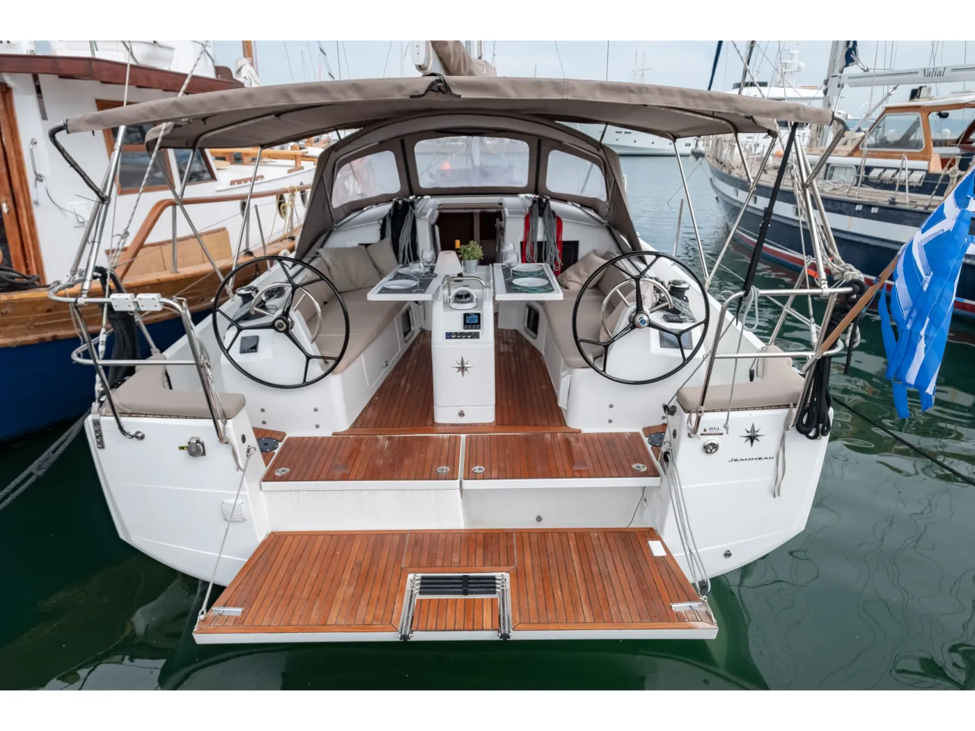 Elcano - Yelkenli içinde Lefkada