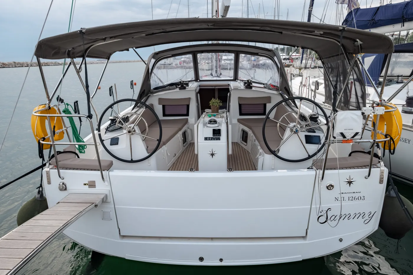 Sammy - Yelkenli içinde Lefkada