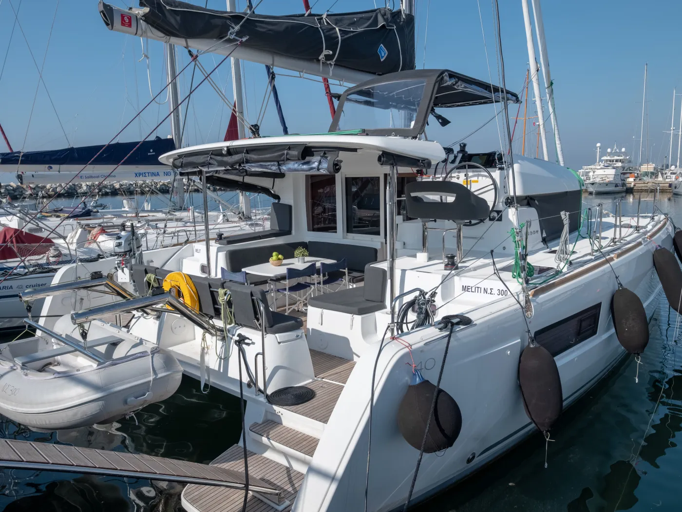 Meliti - Katamaran içinde Lefkada