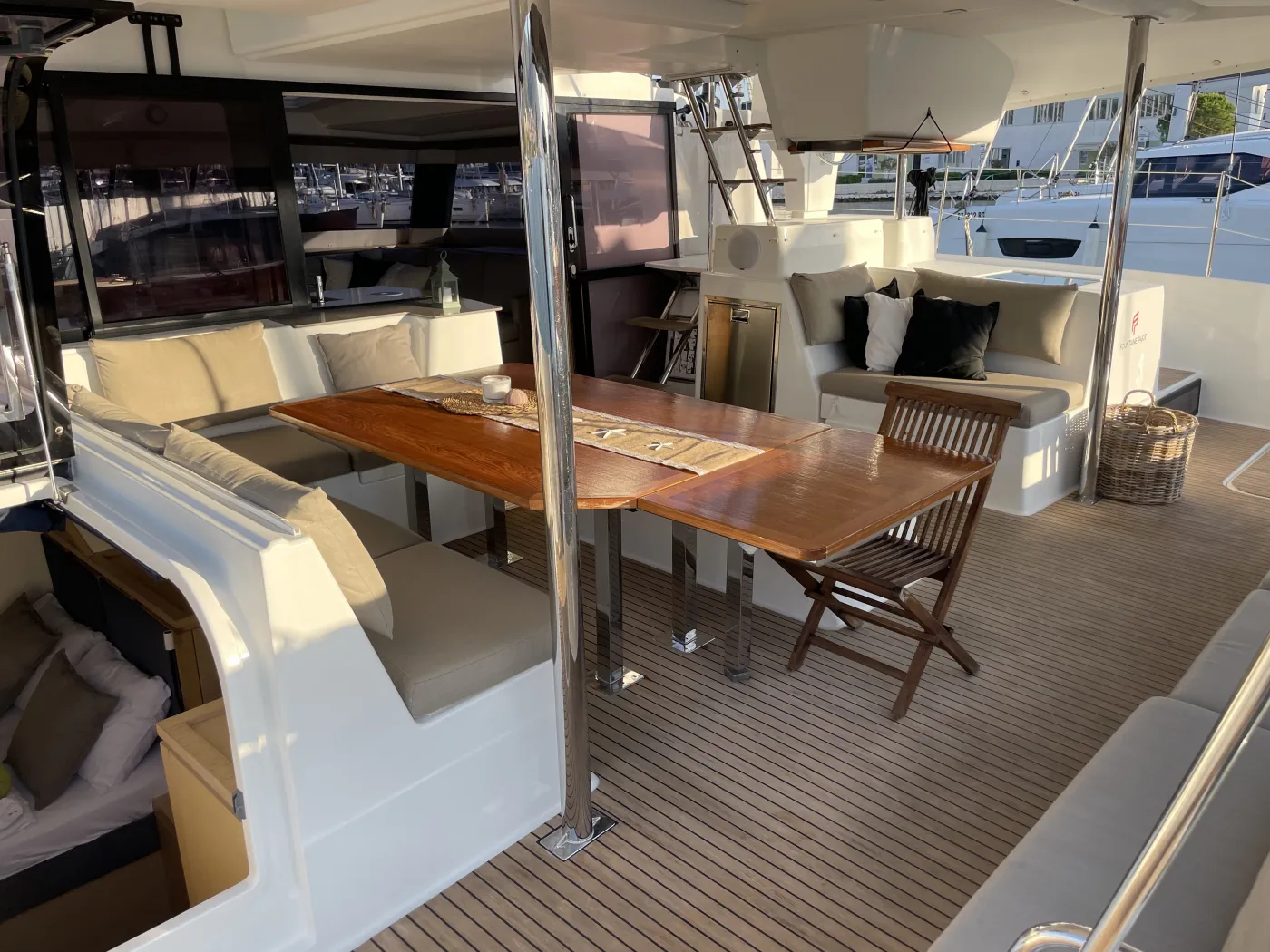 Lamela - Catamaran in Lefkada