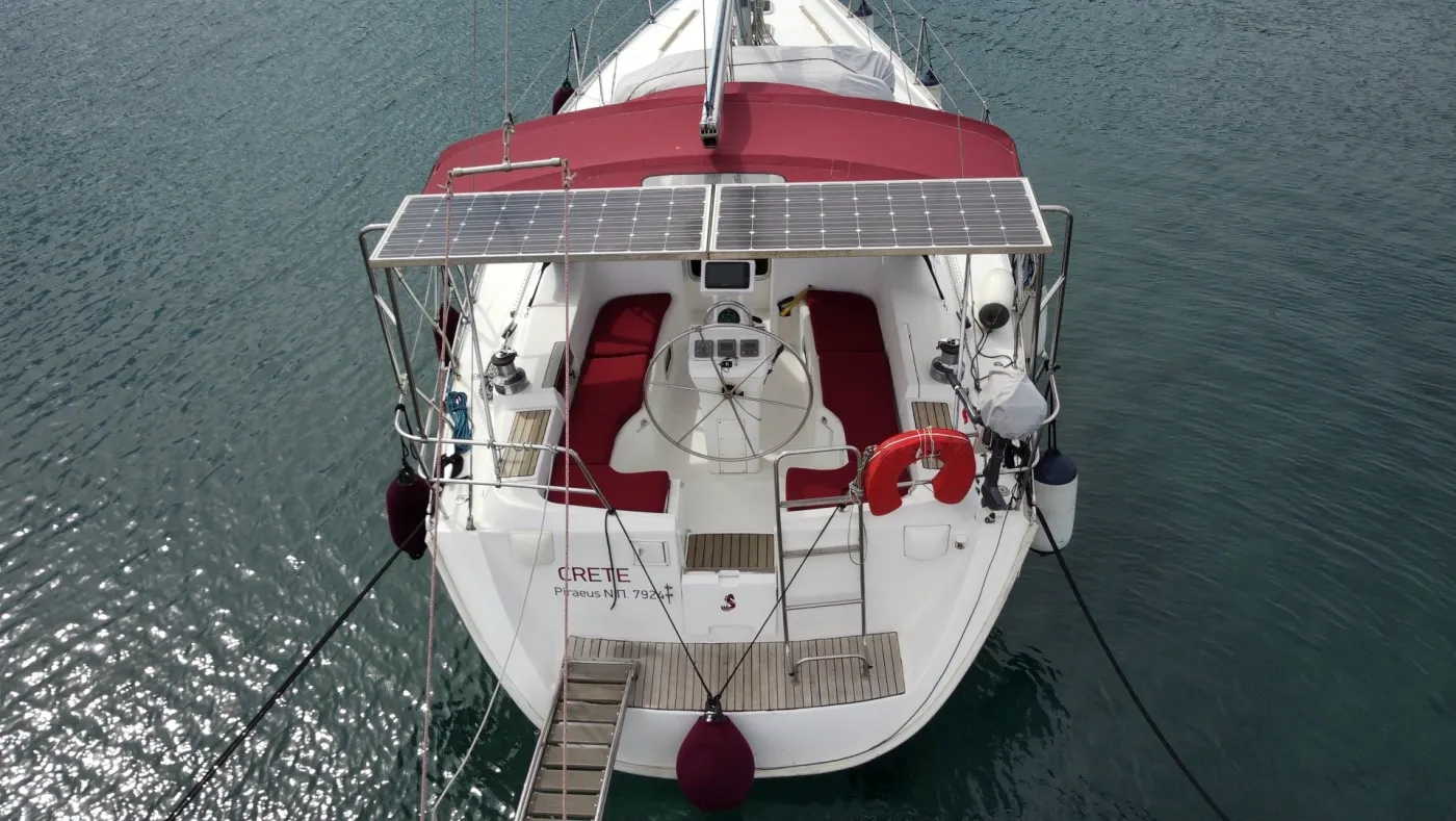 Crete - Yelkenli içinde Kallithea