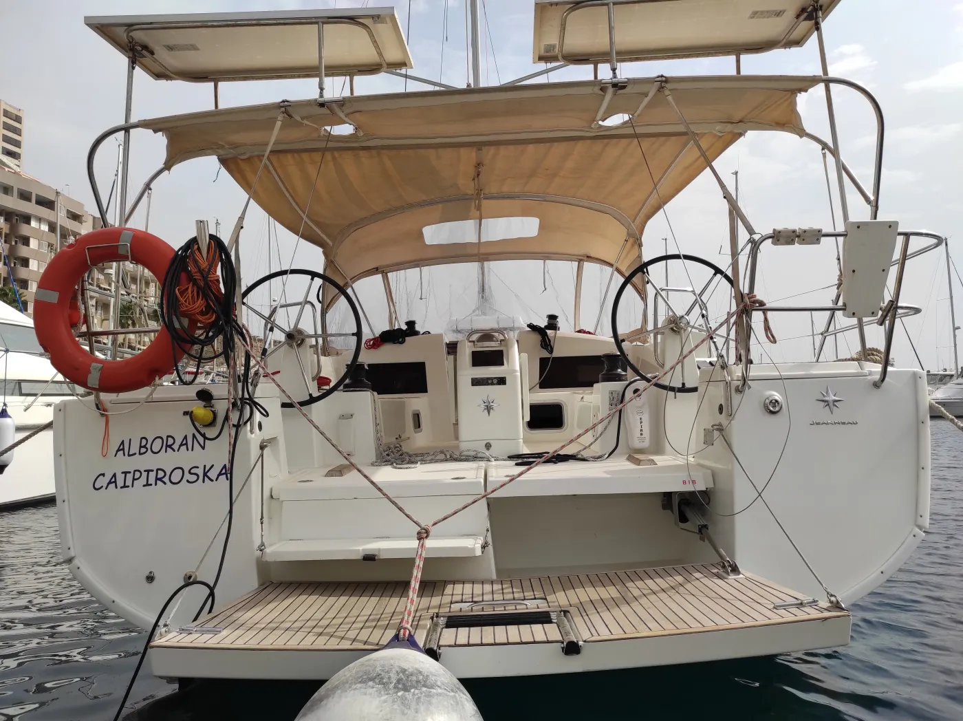 Alboran Caipiroska (Radazul) - Sailboat in Radazul