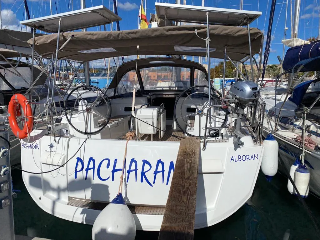 Alboran Pacharan (Majorca) - Sailboat in Palma