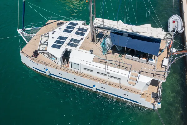 UPWIND 50