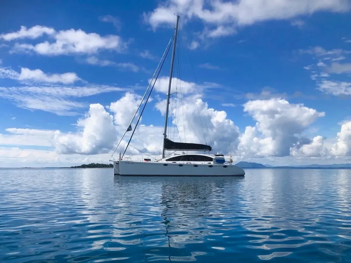 Valerie - Catamaran in Providence