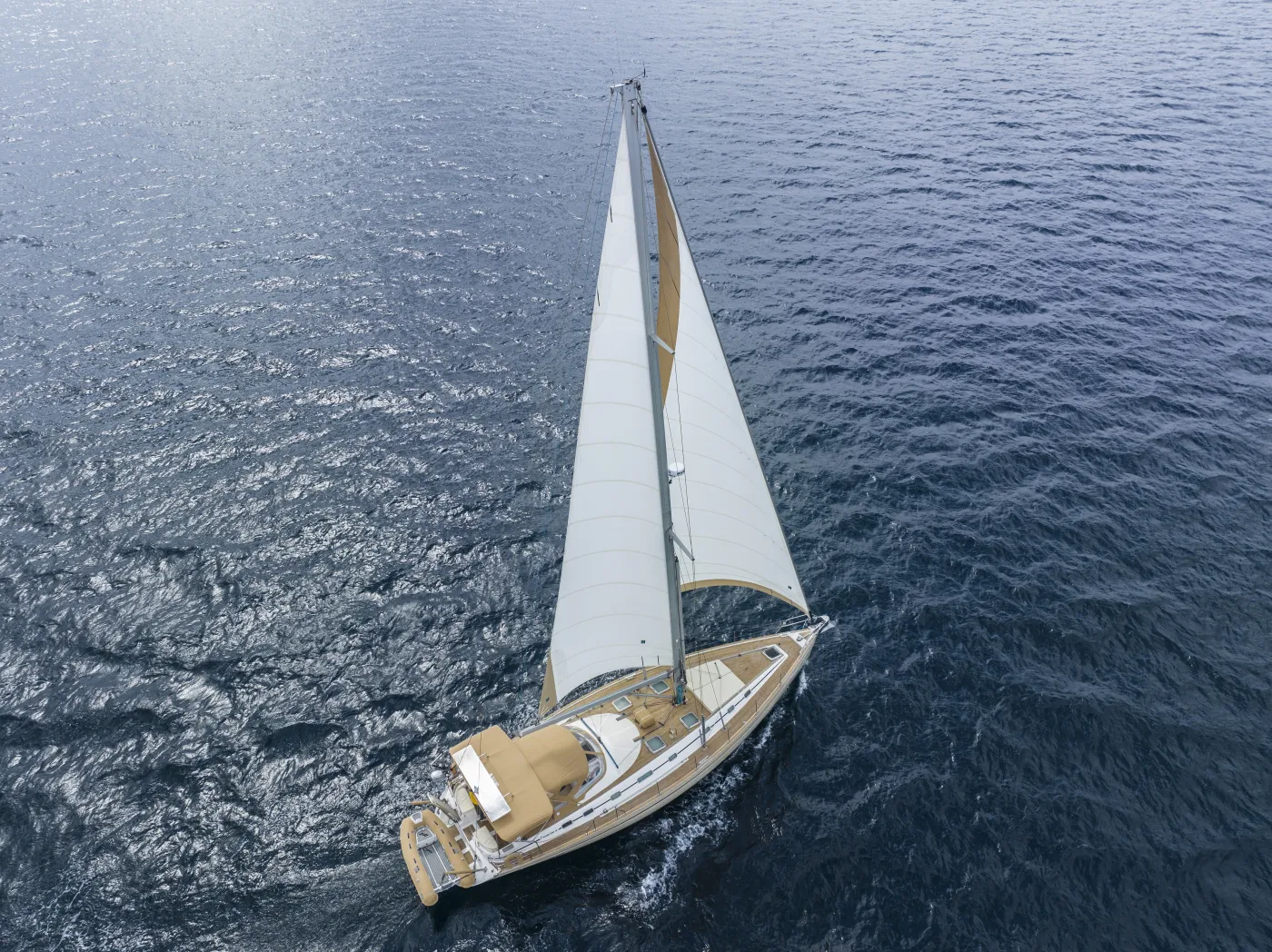 Mythos - Sailboat in Pireas