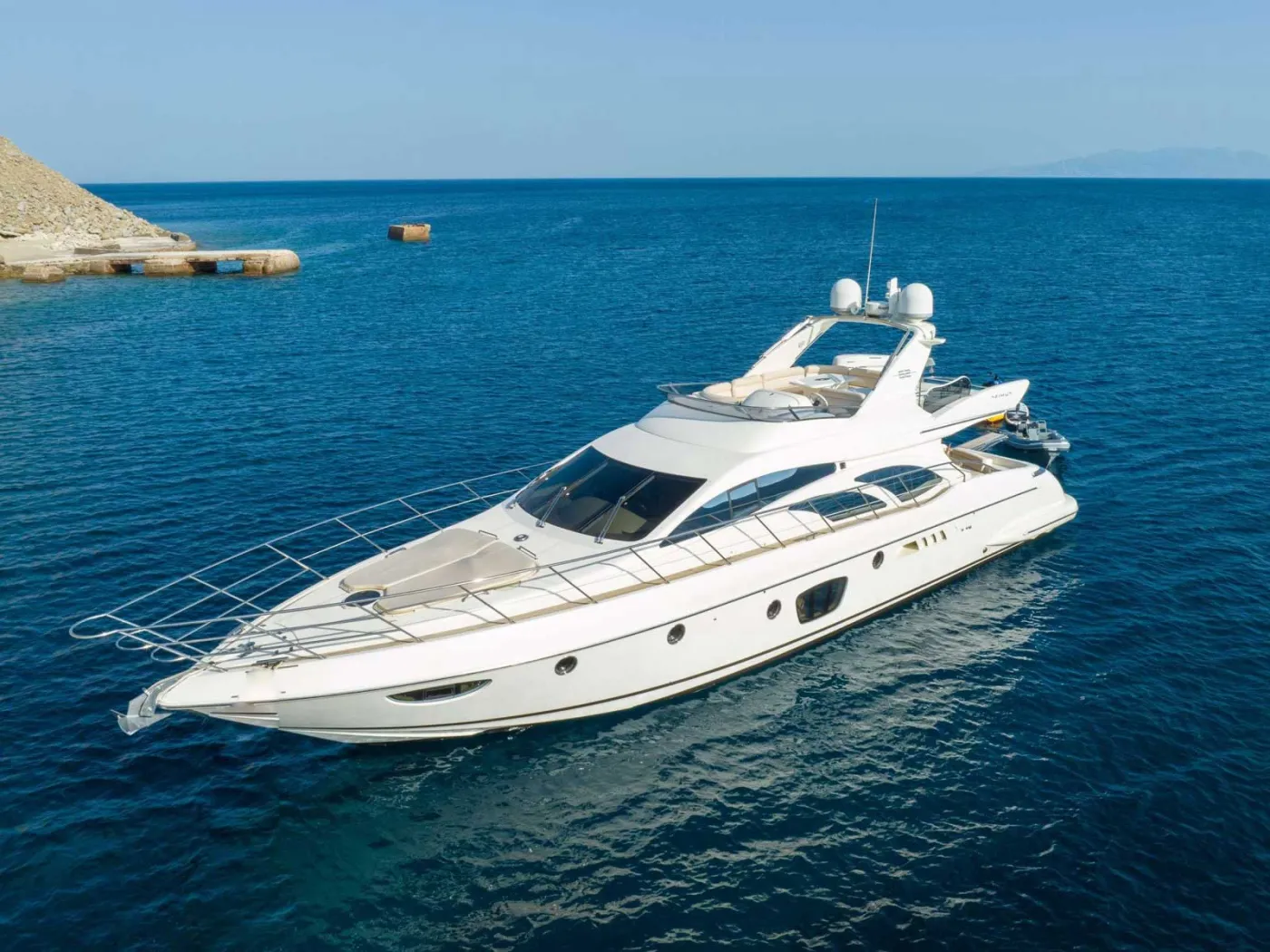 Grace - Motor Yacht in Anatoliki Attiki