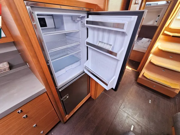 Sonata (A/C & gen)