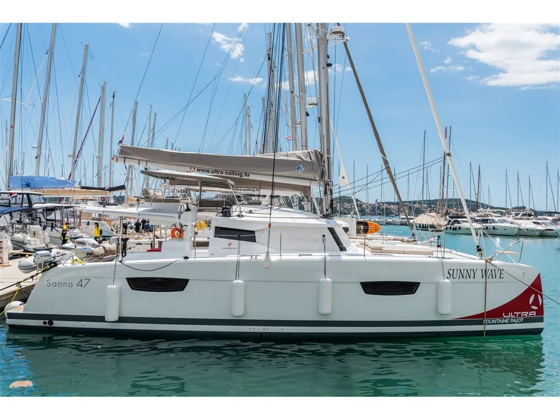 SUNNY WAVE - Catamaran in Seget Donji