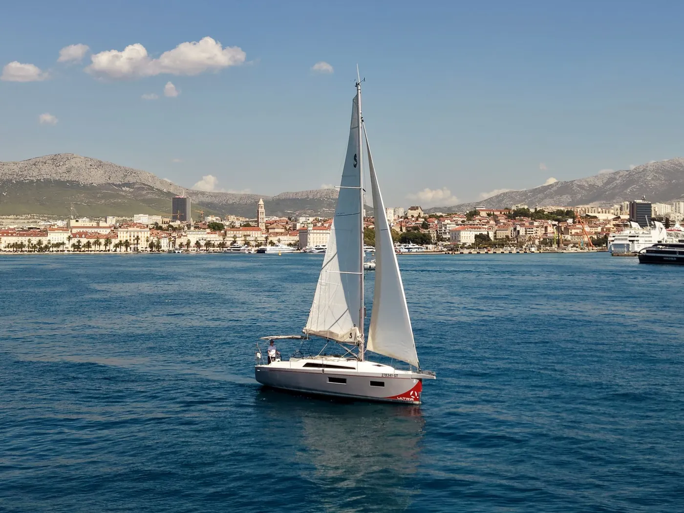 ROOKIE - Sailboat in Split