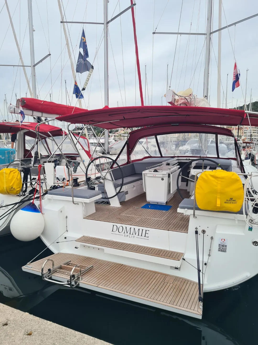 DOMMIE - Sailboat in Split