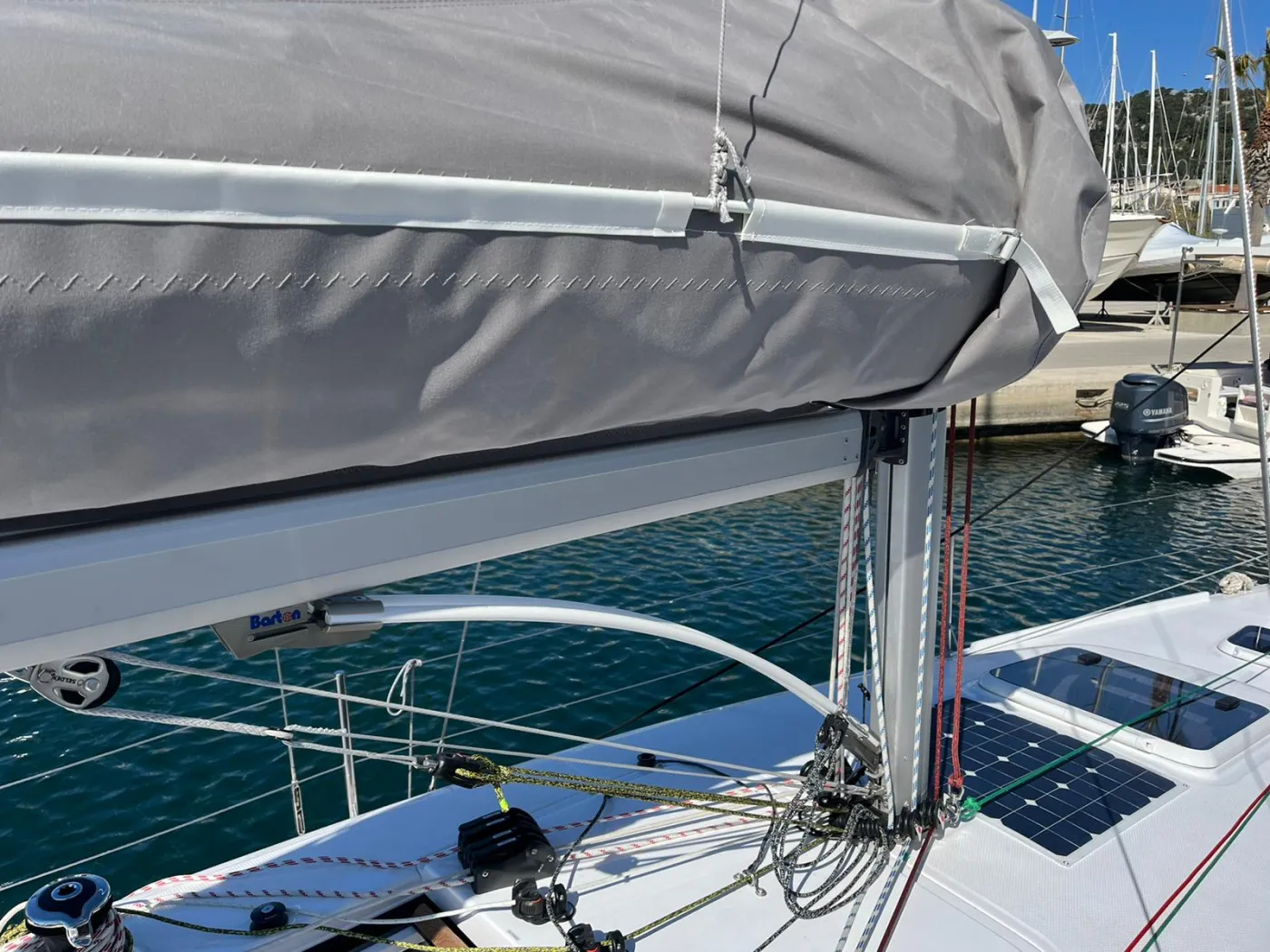 SUFERINA - Sailboat in Split
