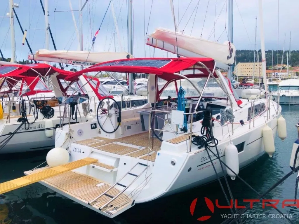 LUXA - Sailboat in Split