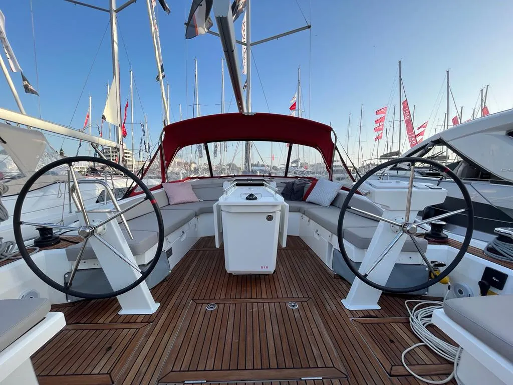 OLMA - Sailboat in Split