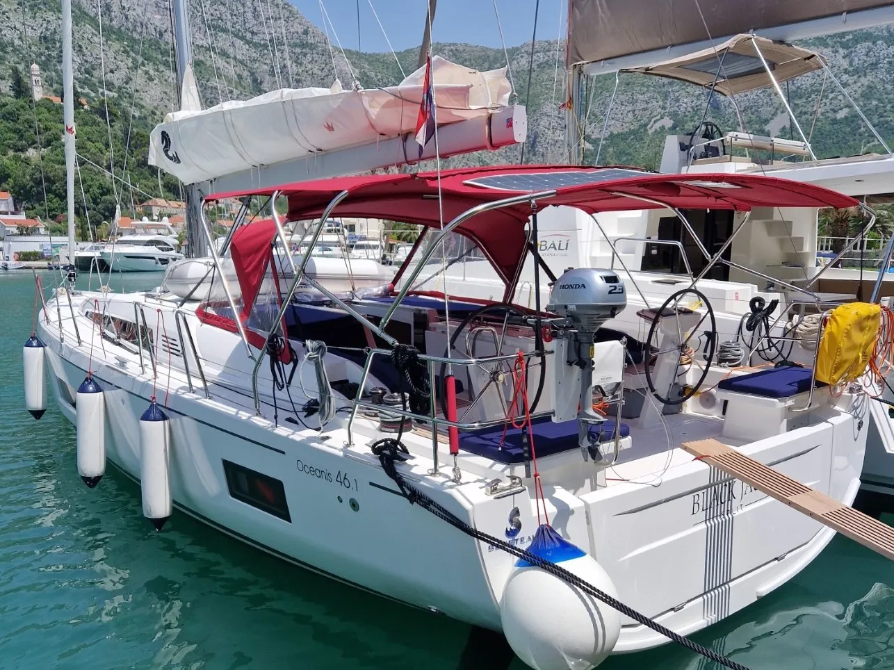 BLACK JACK - Sailboat in Komolac