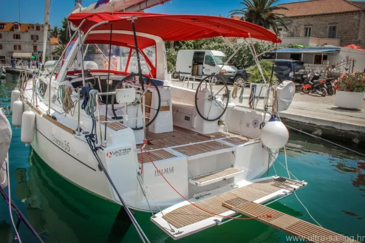 DALMAR - Sailboat in Pomer