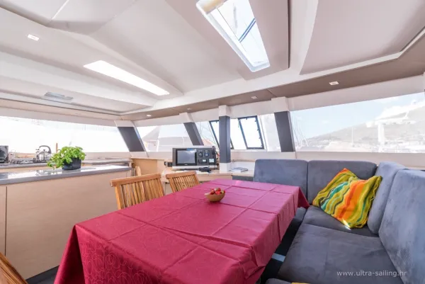 SABA 50 -  AC and generator