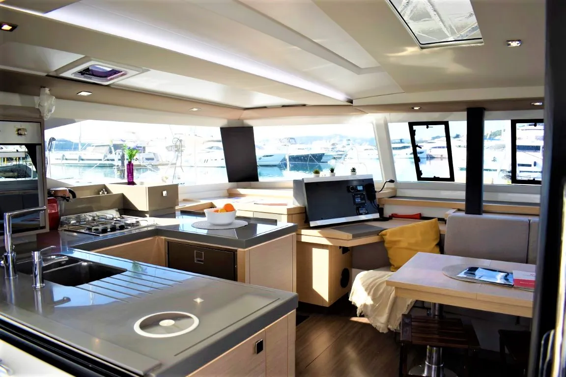 OCEAN RUNNER - Catamaran in Pomer