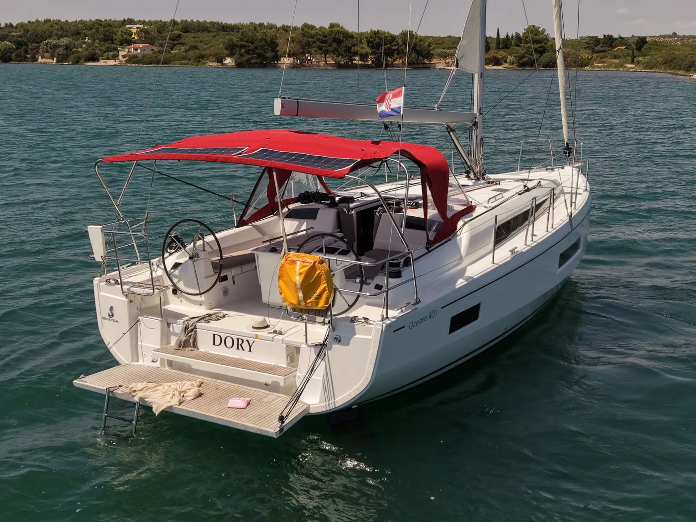 DORY - Yelkenli içinde Pomer