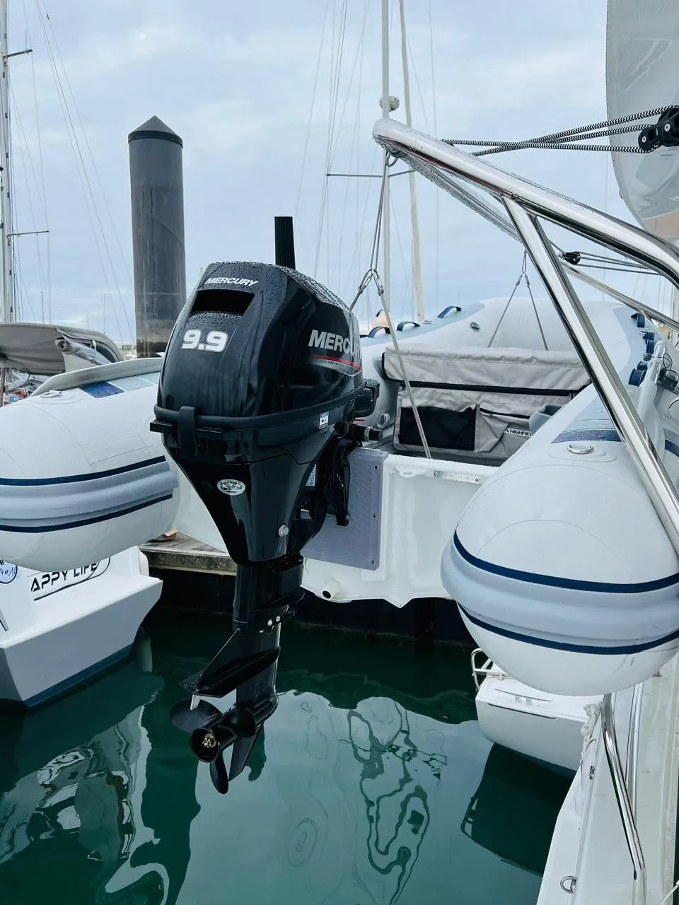 Zoey - Catamaran in Kontokali