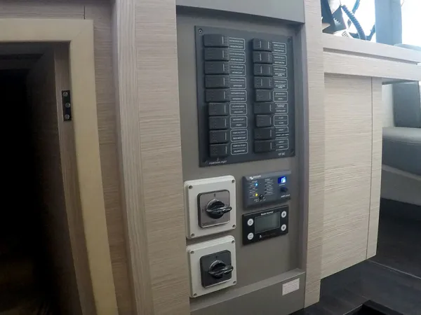 Fountaine Pajot Aastrea 42