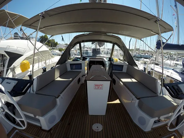 Dufour 44