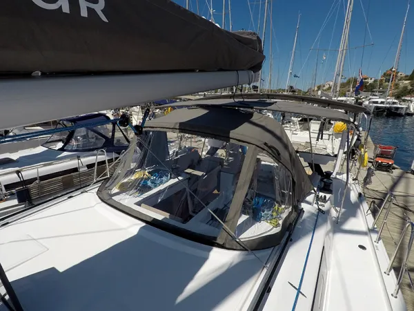 Dufour 44