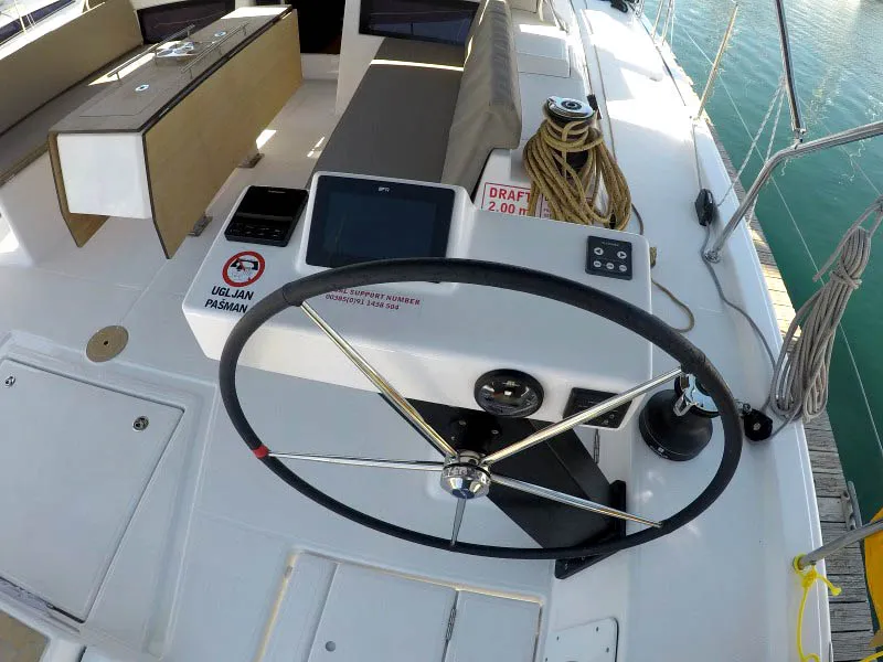 Alibaba - Sailboat in Šibenik