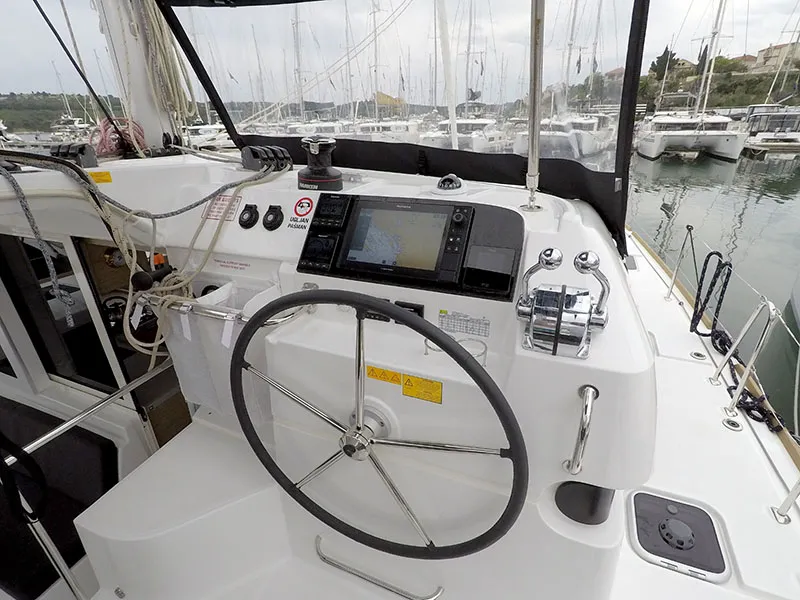 DUPLO II - Catamaran in Šibenik