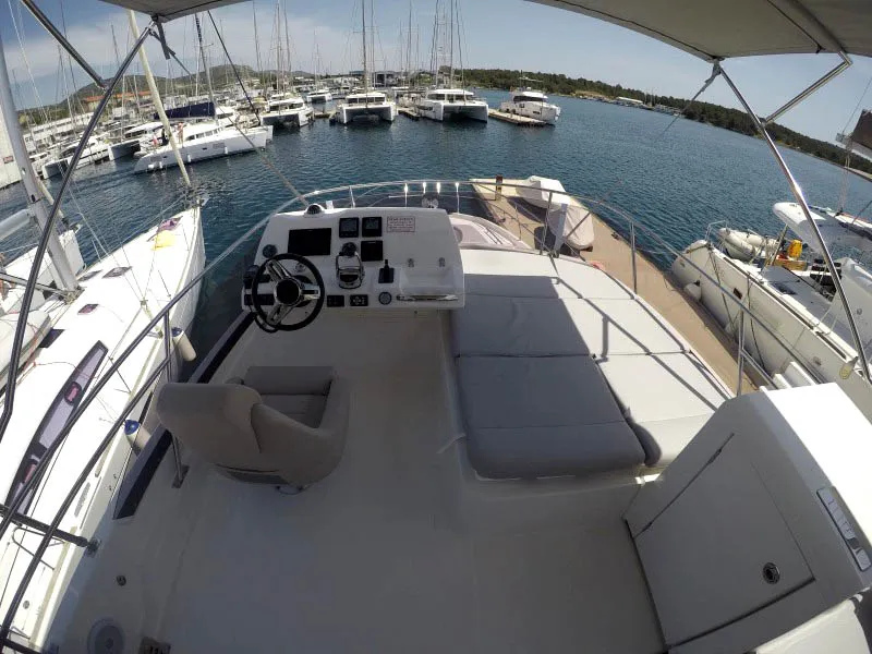 Brigadoon - Motor Yacht in Šibenik