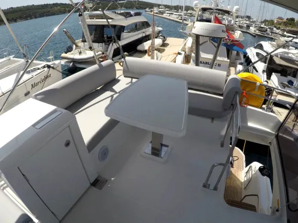 Prestige 420 Fly