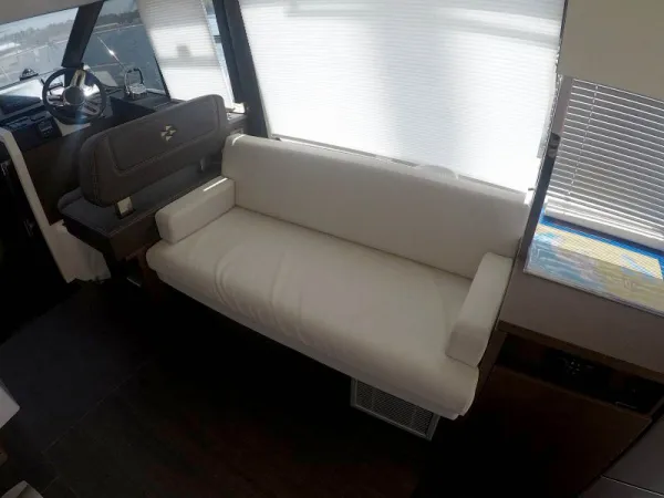 Prestige 420 Fly