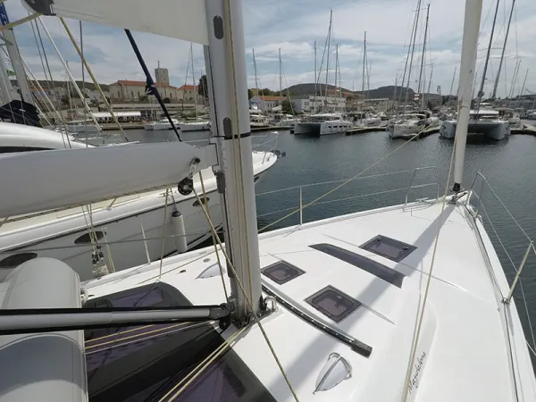 Dufour 430