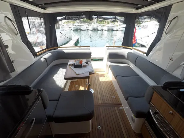 Marex 360 CC
