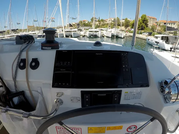 Lagoon 40